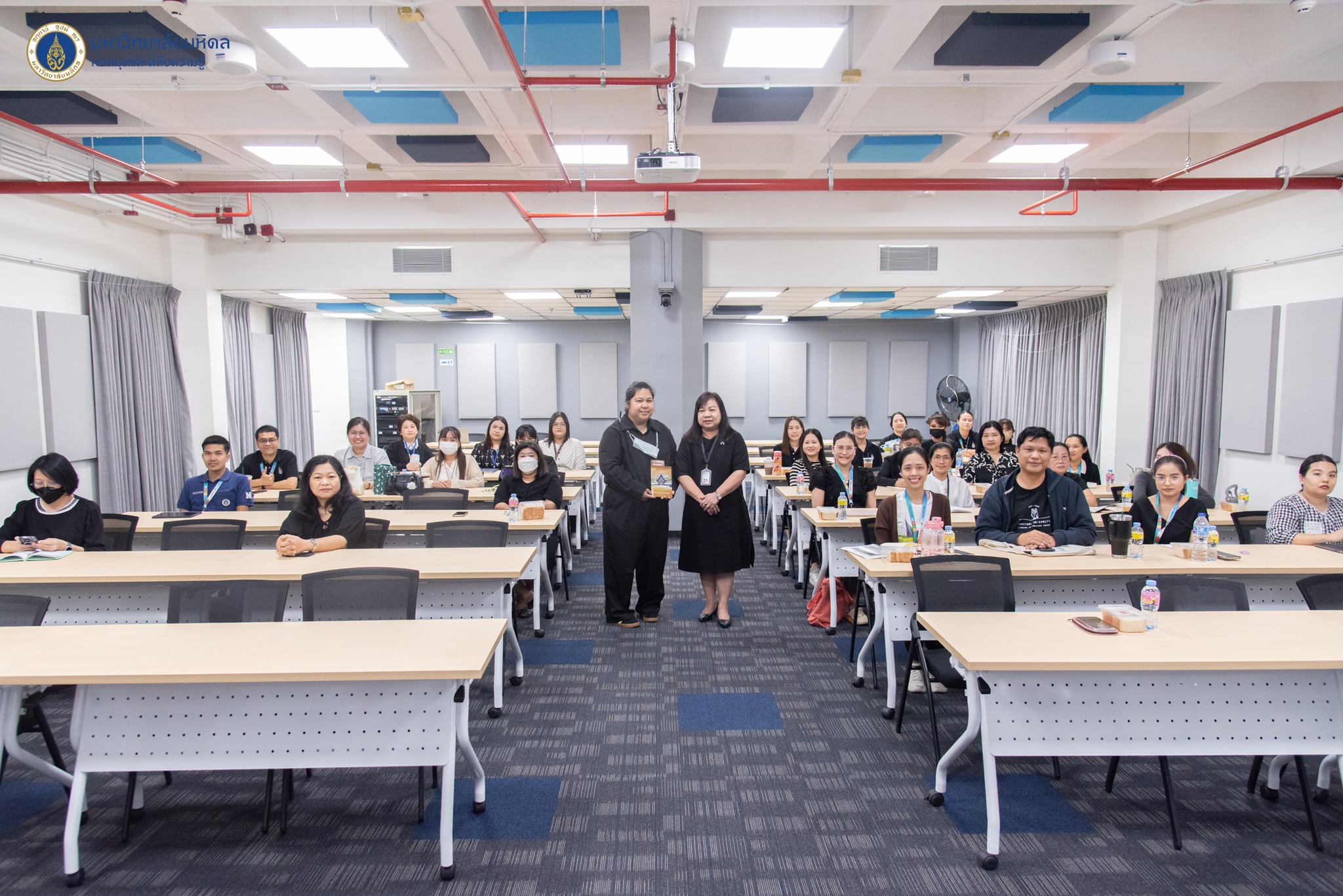 ฝ่ายจดหมายเหตุและพิพิธภัณฑ์ จัดโครงการคัดแยกหนังสือราชการและเอกสาร